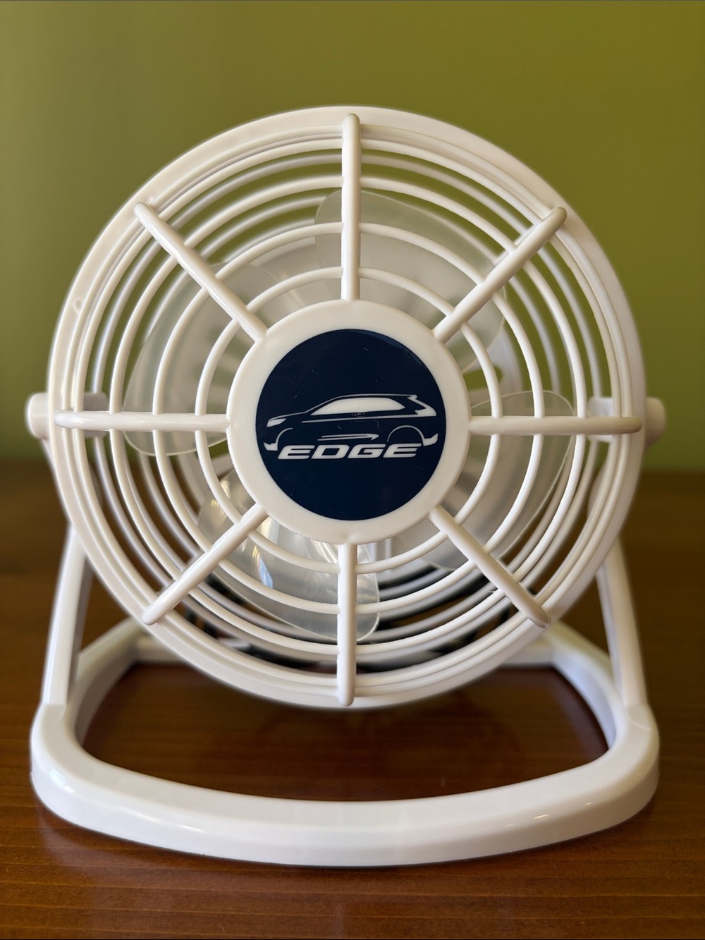 Portable USB Desk Fan - Ford Edge Logo